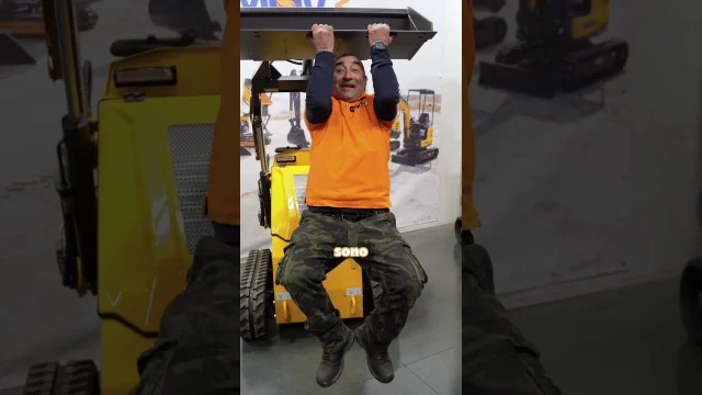 NUOVA SKID MINI PALA MULTIFUNZIONE
