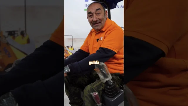 12 QUINTALI SENZA PIANTONE FRONTALE